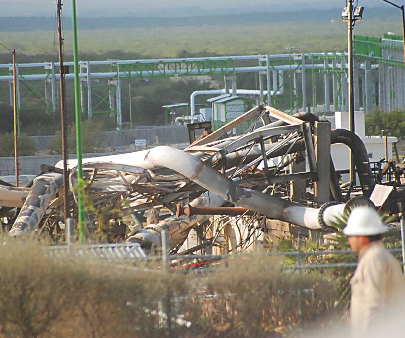 El 18 de septiembre de 2012, una explosión en la Central de Medición de Petróleos Mexicanos, en la Reynosa-Monterrey, cobró la vida de 31 trabajadores. Foto: Especial 