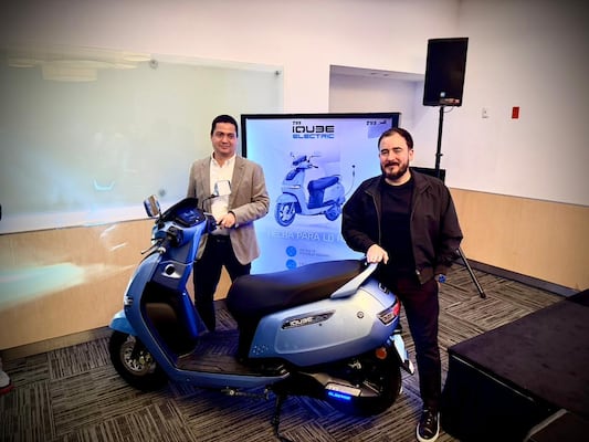 TVS iQube: nuevo scooter eléctrico en México