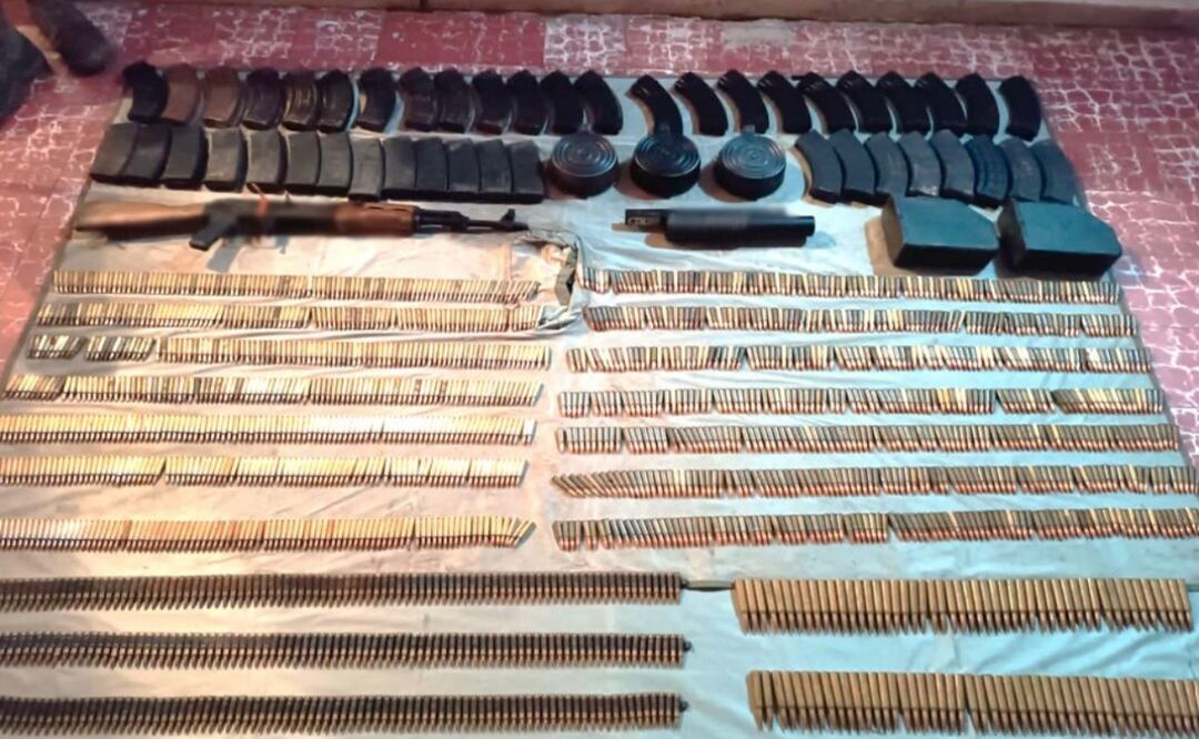 El Gabinete de Seguridad también aseguró 900 mil 682 cartuchos de diversos calibres y 24 mil 714 cargadores (26/08/2025). Foto: Especial