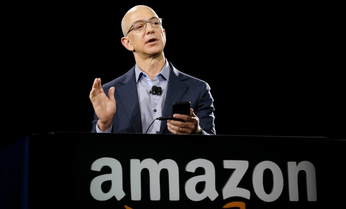 Amazon no paga "impuestos de internet", señala Trump
