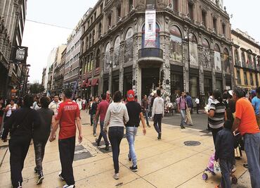 OCDE eleva previsiones de crecimiento mundial, pero advierte nuevos riesgos