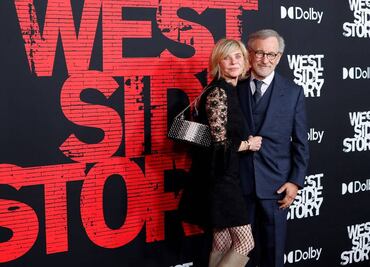 Spielberg y sus actores hacen premiere a la latina