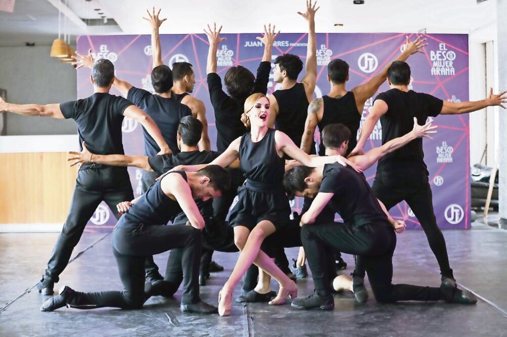 La actriz se encuentra ensayando el montaje, que estrenará el 30 de agosto en el teatro Hidalgo (GERMÁN ESPINOSA. EL UNIVERSAL)