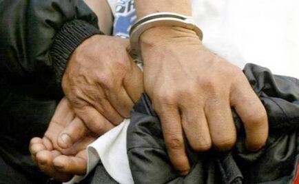 U.S. ICE attorney gets 30 days for forging document