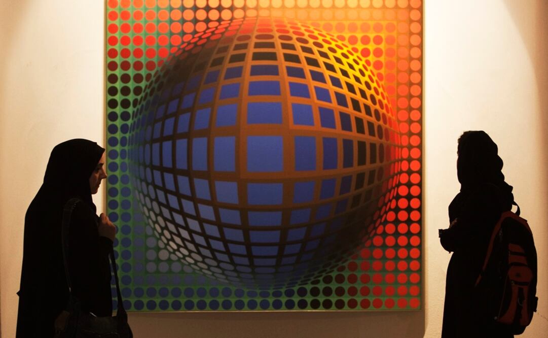 Pieza de Vasarely que se expondrá en el El Museo Thyssen. Foto: REUTERS/Morteza Nikoubazl