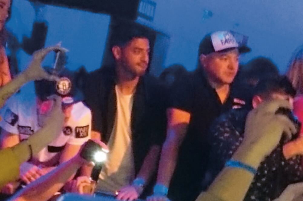 A Carlos Vela se le vio con buena salud en un concierto (TWITTER)