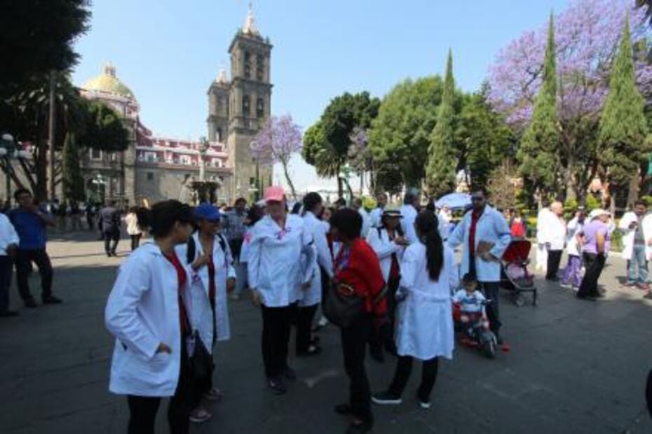 Se manifiestan en el país en apoyo a traumatólogo pediatra detenido en Oaxaca