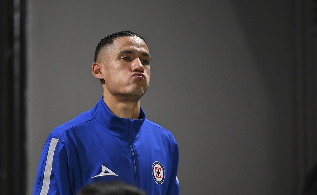 Uriel Antuna, previo al duelo entre Chivas y Cruz Azul del Clausura 2024 - Foto: Imago7