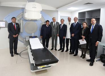 ISSSTE actualiza equipo de radioterapia para aumentar atención