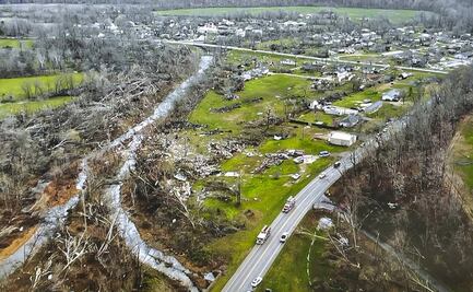 Tormenta "destructiva" con tornados deja varios muertos en Misuri, centro de EU