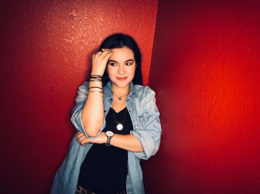 Sarita es la hija menor de José José