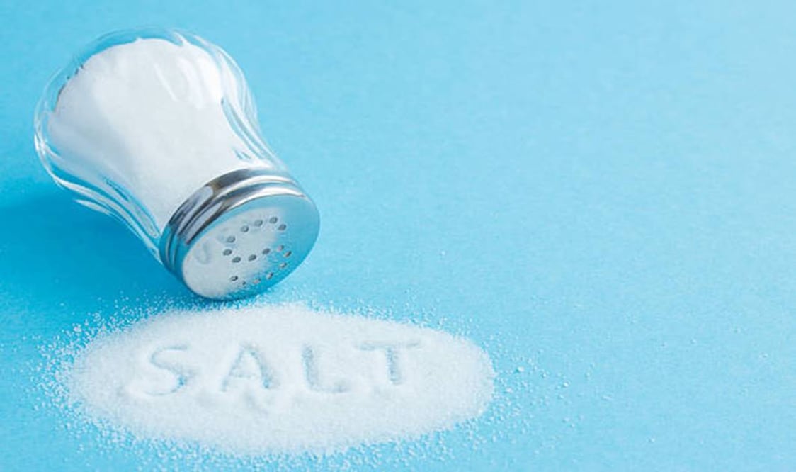 Foto: ISTOCK / Estas son algunas razones por las cuales tienes que bajar el consumo de sal