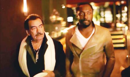 Compositor multigénero y cantante bilingüe