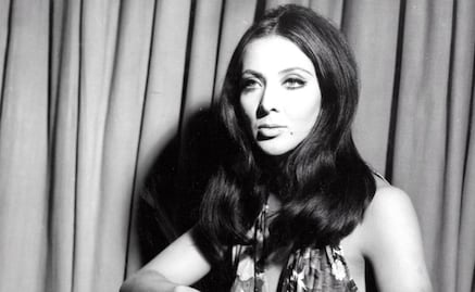 Así era Lorena Velázquez en su juventud: piernas largas y mirada profunda