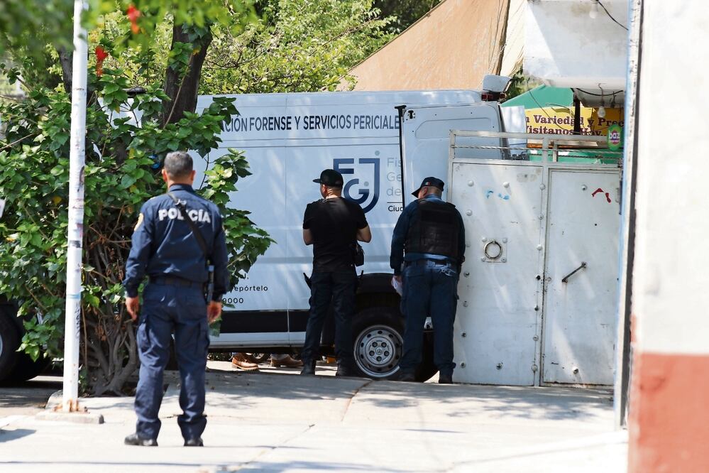 Uno de los homicidios con arma de fuego más recientes ocurrió el lunes en Iztacalco: tres personas fueron asesinadas en un domicilio. Foto: Francisco | Rodríguez | El Universal