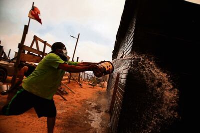 Aumenta a 131 el número de muertos por los incendios forestales en Chile