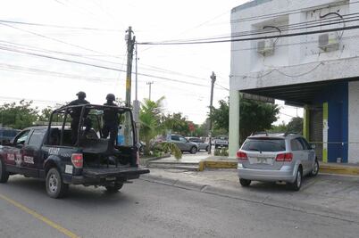 Encuentran en Quintana Roo cinco cuerpos en un vehículo cerca de Kabah