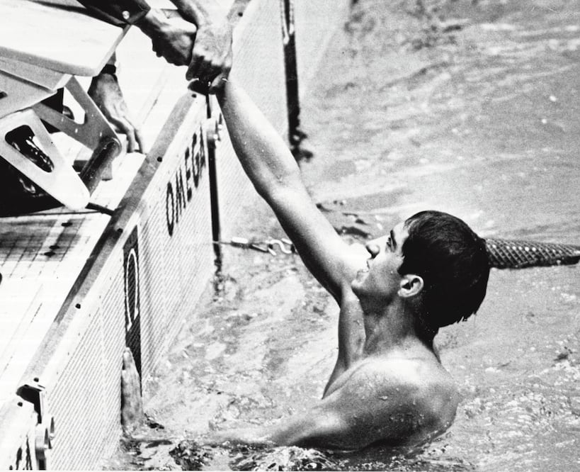 El nadador mexicano enloqueció de alegría a los asistentes a la alberca Francisco Márquez. (ARCHIVO. EL UNIVERSAL)