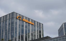 China acusa a EU de "reprimir" sus empresas por "lista negra" del Pentágono; BYD y Alibaba están entre las afectadas