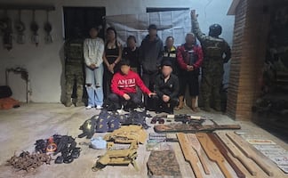 Caen 8 presuntos integrantes del CJNG en Puerto Vallarta a cinco días de la caída de "El Mencho"; son ligados a narcobloqueos