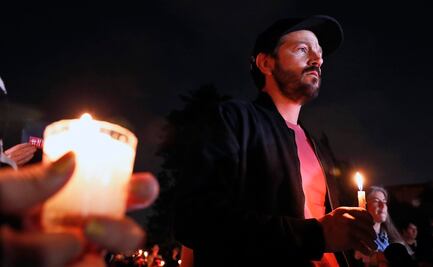 Diego Luna se une a marcha feminista contra la violencia de género