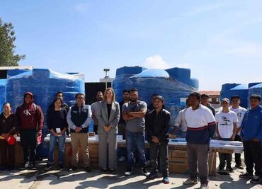 Gobierno de Huixquilucan entrega más de mil tinacos y 183 cisternas a precios subsidiados para mejorar condiciones en viviendas
