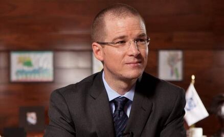 Dan revés a Ricardo Anaya; juez desecha su demanda contra Emilio Lozoya