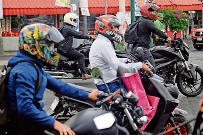 Ante tráfico vehicular, crece demanda del servicio de mototaxis