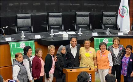 Elvira Sánchez y la Selección Femenil de México reciben merecido homenaje: "Nos decían prófugas del metate"  