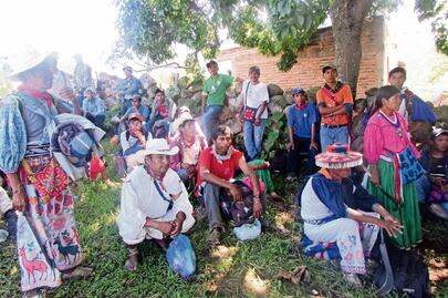 Crece tensión por pugna entre ganaderos y wixaritari 