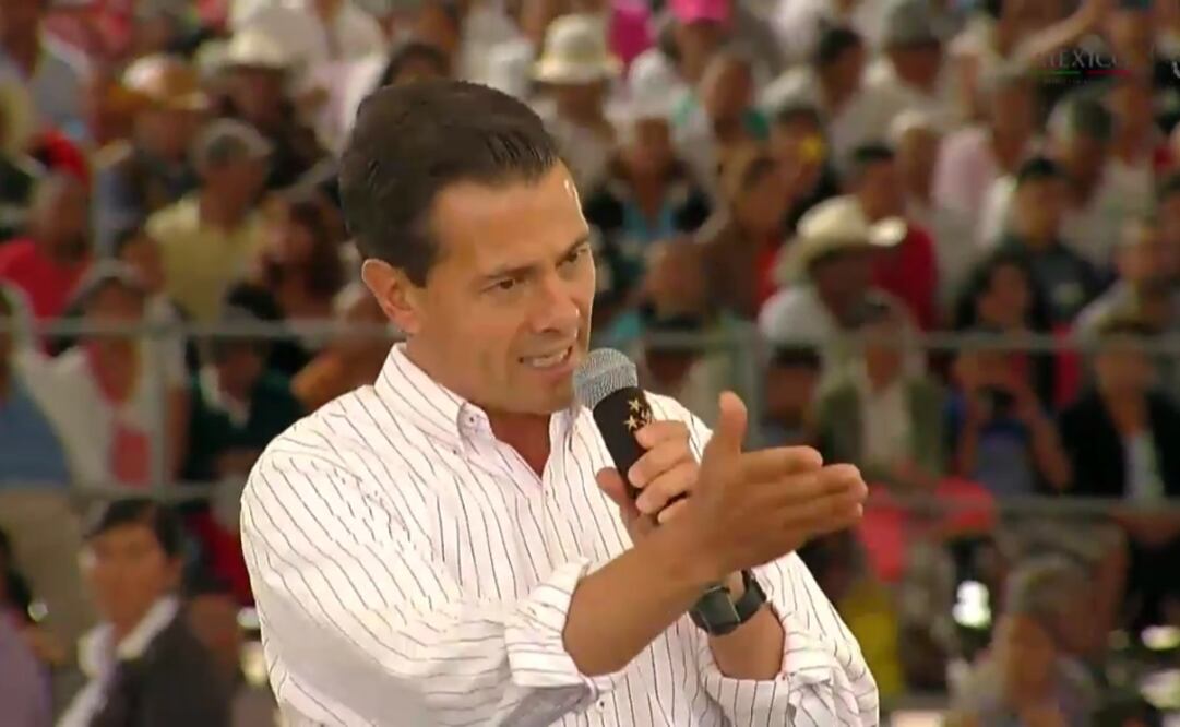 El mandatario encabezó la ceremonia de Fortalecimiento de la Red de Abasto y Apoyos Alimenticios, celebrada en Hidalgo. /Especial