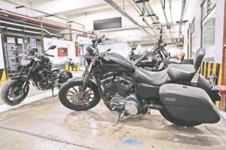 Diputados gastan millones de pesos en motocicletas