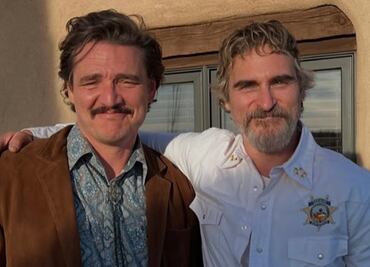 Pedro Pascal desempolva el romance gay "De Noche" tras la salida de Joaquin Phoenix