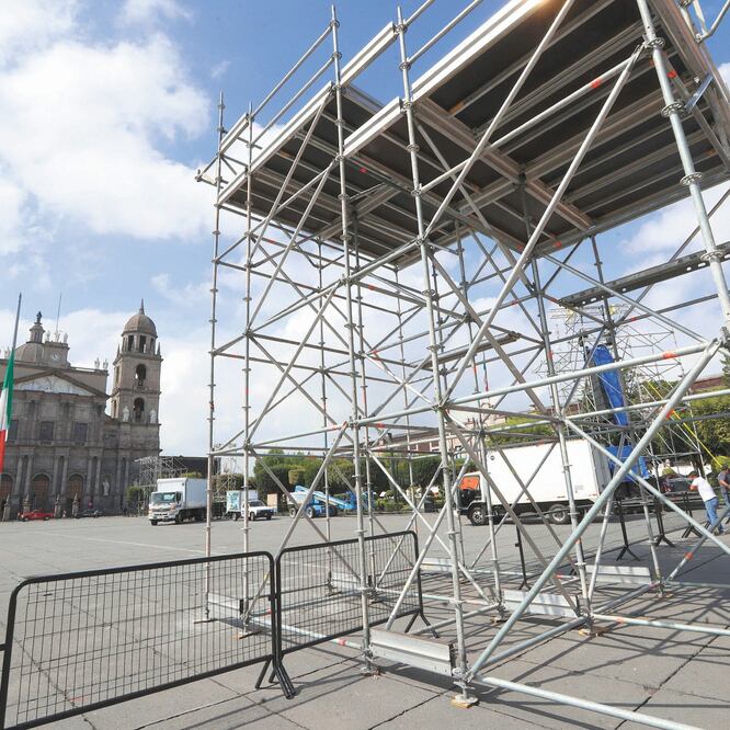 Fiesta en Toluca. Los festejos por el 15 de Septiembre en La Plaza de los Mártires serán amenizados por la cantante Ana Bárbara. JORGE ALVARADO. EL UNIVERSAL
