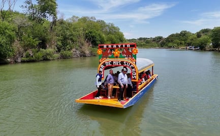 Xochimilco llega a Nuevo León; trajineras realizan recorridos en río del municipio de General Bravo