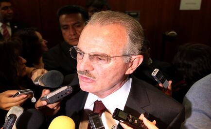 Gobierno no debe ceder ante presiones de la CNTE: Labastida