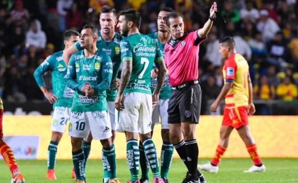 Excesivo, el tiempo añadido por el árbitro por grito homofóbico, dice Ismael Sosa