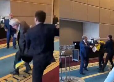 ¡A golpes! Delegado de Ucrania agrede al de Rusia en cumbre del mar Negro porque le arrancó bandera