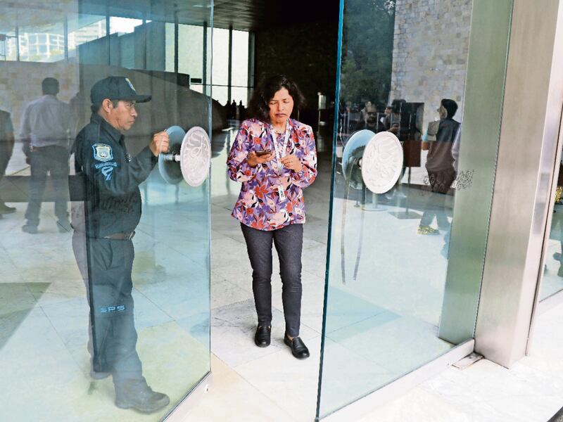 Contrata INAH seguridad privada por 208 millones