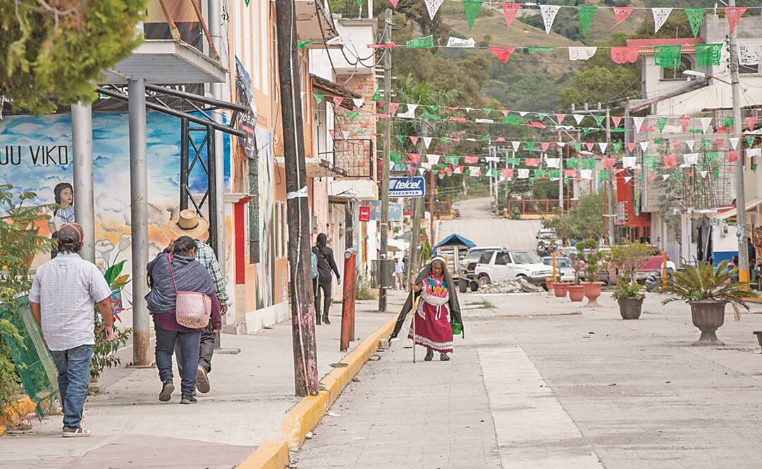 Así como Noé, otros de su generación y la que le sigue son los que parcialmente retornan a sus comunidades para visitar a sus familiares en épocas de fiesta, como Año Nuevo. Foto: Juana García/EL UNIVERSAL