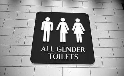 “Baños femeninos no son para mujeres trans”, según regulador británico; magistrados afirman de legal excluirlos