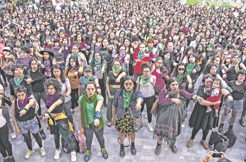 Las colectivas feministas aseguran que no son afines a ningún partido político y que ya han perdido el miedo a las autoridades. Foto: Archivo El Universal