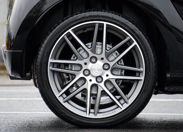 ¿Las llantas de tu auto tienen fecha de caducidad?