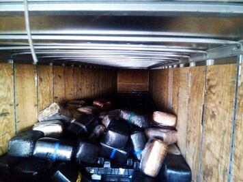 Aseguran tráiler con 189 paquetes de marihuana en Tamaulipas