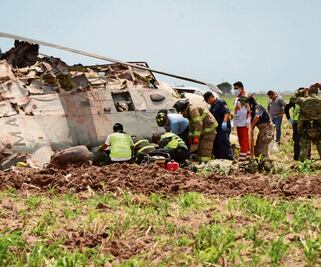 Semar pide a familias de  marinos  no hablar con la prensa
