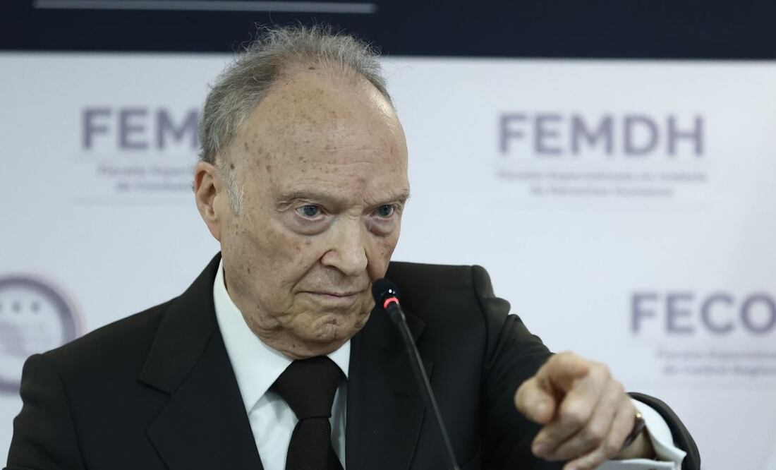Alejandro Gertz Manero, titular de la FGR, en conferencia de prensa este 19 de marzo del 2025. Foto: Gabriel Pano / EL UNIVERSAL