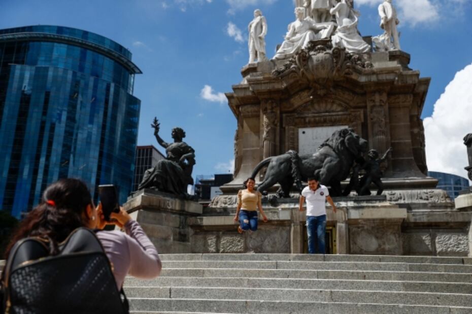Ángel de la Independencia, listo y seguro para recibir a visitantes: Sheinbaum