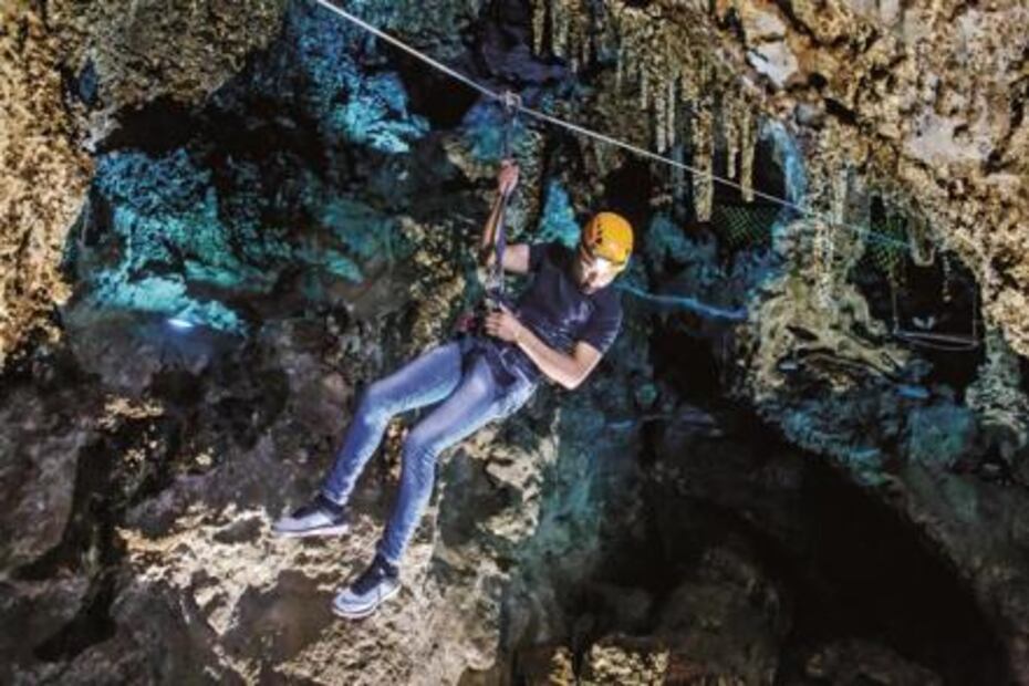 Exploring the Xoxafi caves