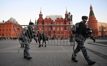 Fitch baja la calificación de Rusia a nivel basura tras sanciones por invadir Ucrania