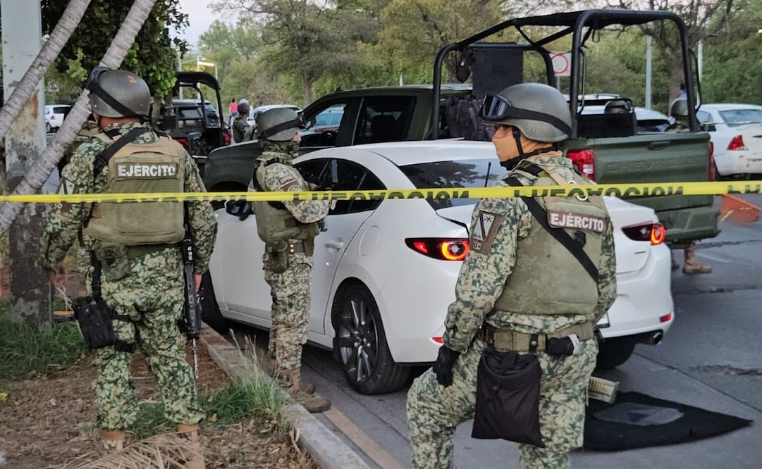 Autoridades logran la detención de personas generadoras de violencia en la ecuela.Foto: especial